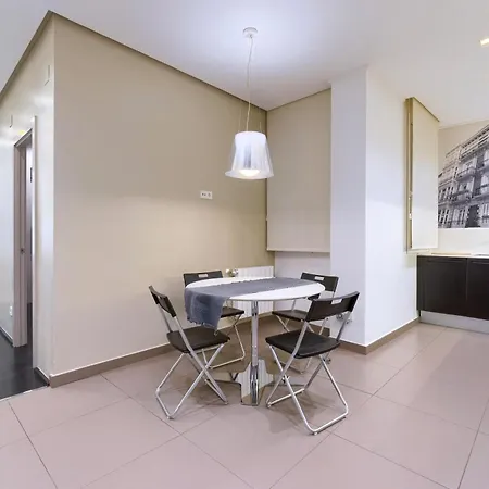 Апартаменти Elegante Vt En El Casco Viejo - Junto Al Metro Більбао