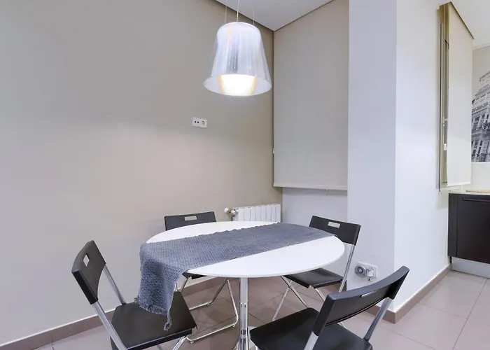 Elegante Vt En El Casco Viejo - Junto Al Metro Апартаменти *