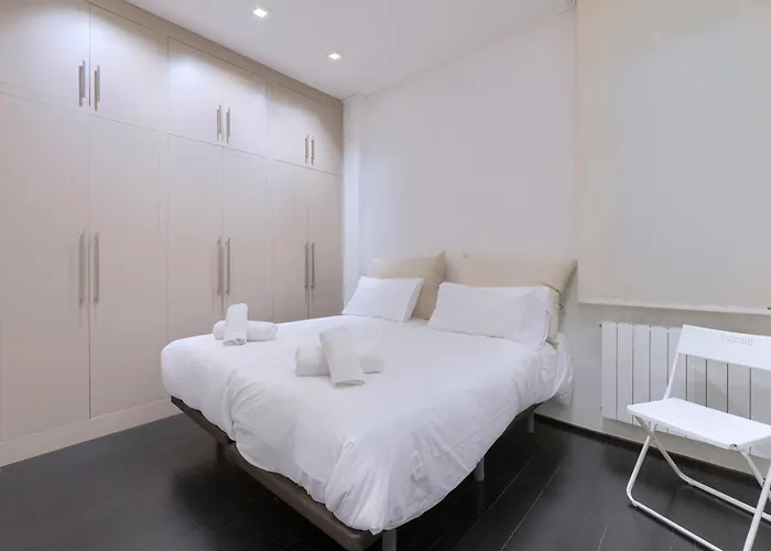 Elegante Vt En El Casco Viejo - Junto Al Metro Apartment *